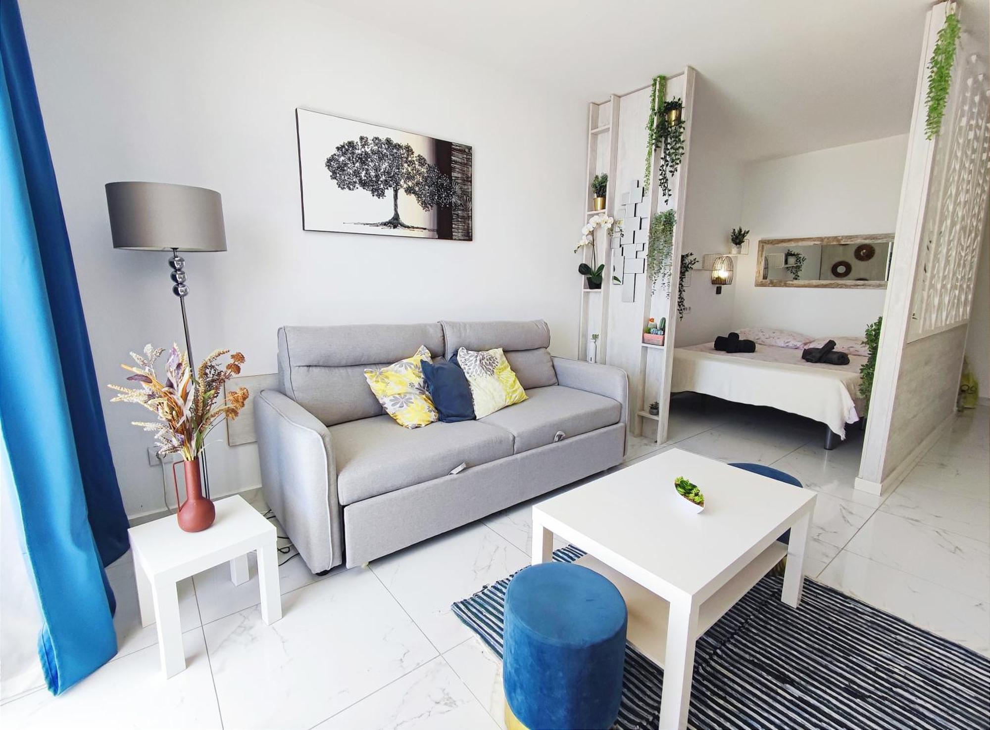 Apartment Sunshine Escape With Ocean View